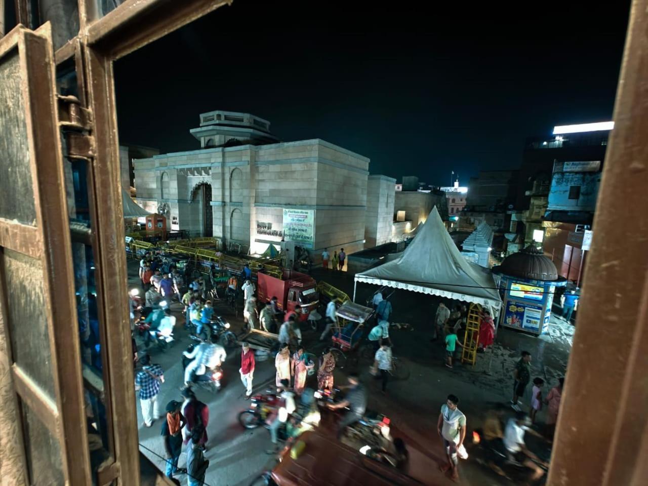Shri Kailash Pati Guest House- Opposite Kashi Vishwanath Temple Varanasi Exterior foto